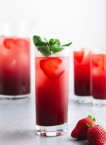 Strawberry Acai Refresher Recipe