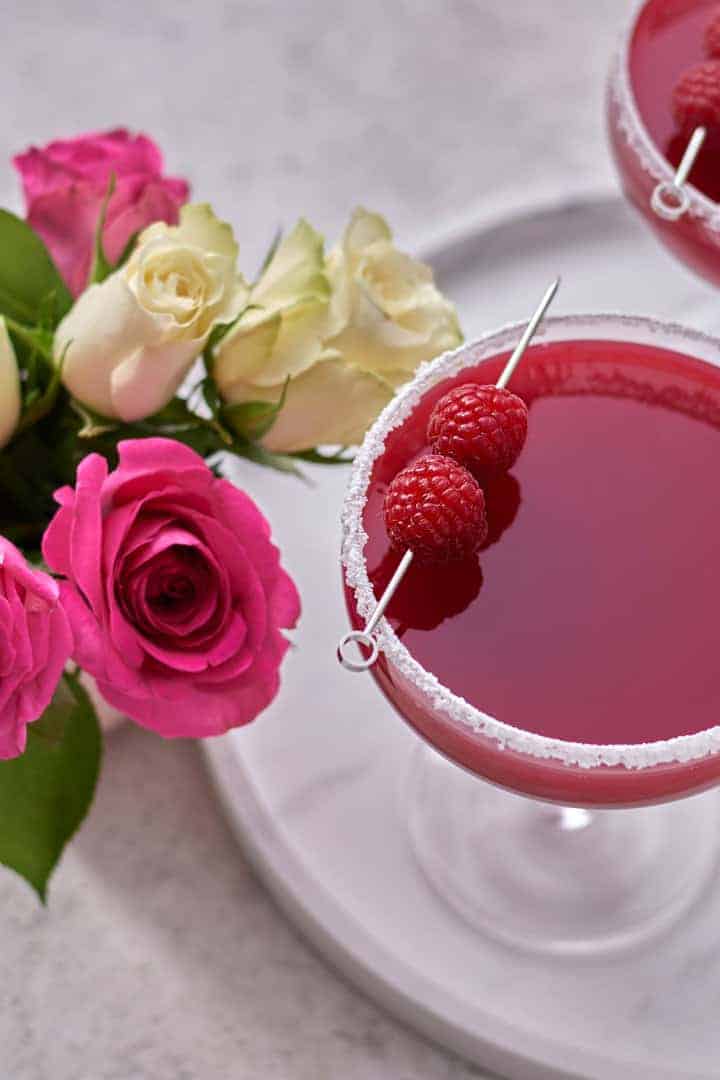 Love Mocktail Garnish with Rapberry